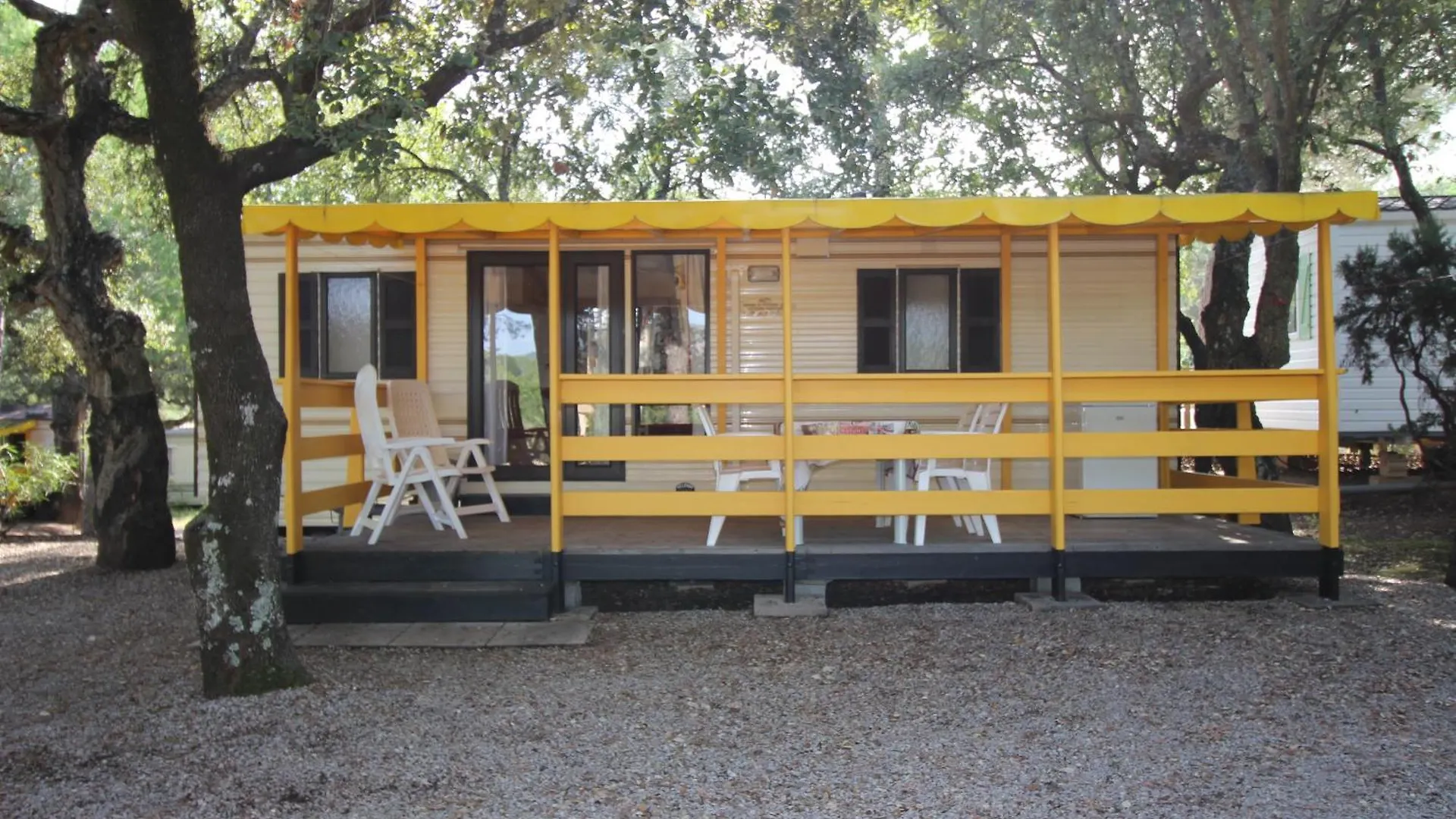 Harbers Zonvakanties Chalets Met Airco Camping Lei Suves Roquebrune Sur Argens