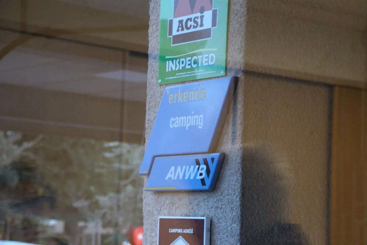 Harbers Zonvakanties Chalets Met Airco Camping Lei Suves Roquebrune Sur Argens  Roquebrune-sur Argens