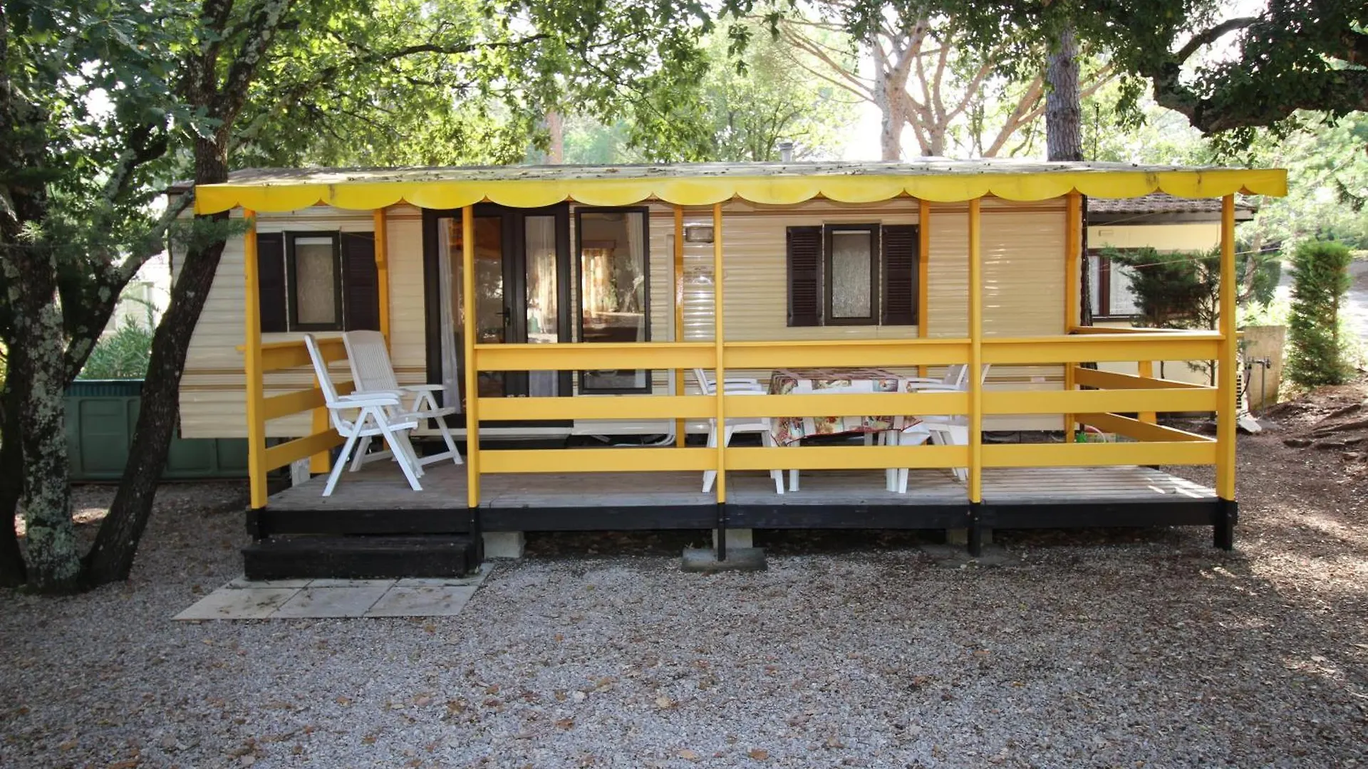 Harbers Zonvakanties Chalets Met Airco Camping Lei Suves Roquebrune Sur Argens
