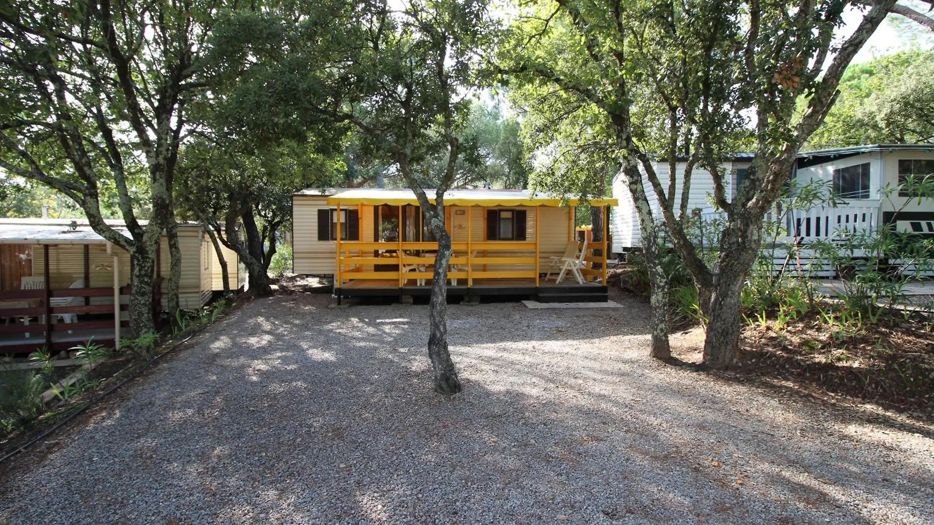 Harbers Zonvakanties Chalets Met Airco Camping Lei Suves Roquebrune Sur Argens