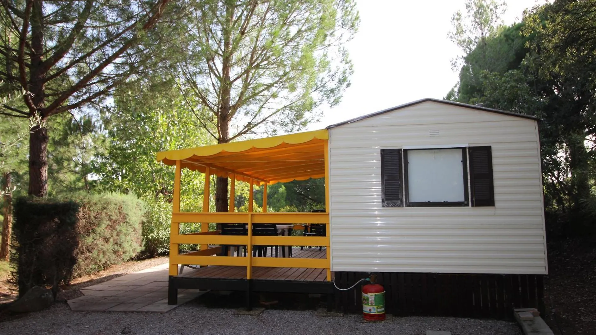 Harbers Zonvakanties Chalets Met Airco Camping Lei Suves Roquebrune Sur Argens  Roquebrune-sur Argens