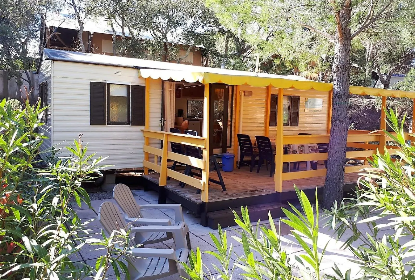Harbers Zonvakanties Chalets Met Airco Camping Lei Suves Roquebrune Sur Argens  Roquebrune-sur Argens